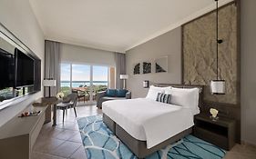 Fujairah Rotana Resort & Spa - Al Aqah Beach